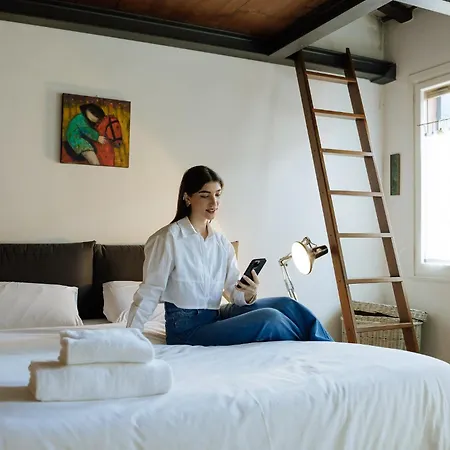 Yourbanflat Savonarola Retro Apartman *